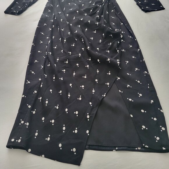 Stunning Self-Portrait Maxi w/Slit - Picture 3 of 9